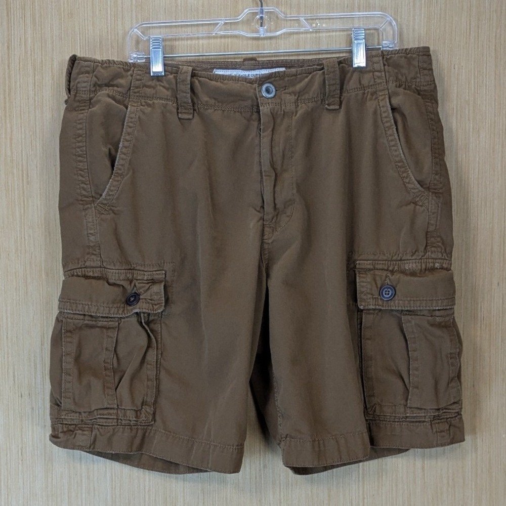 American Eagle Outfitters Classic Cargo Shorts Mens 36 Brown Cotton Casual 9in